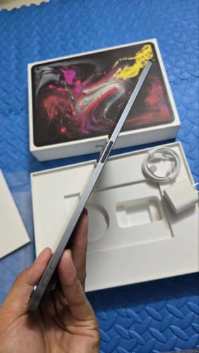📲📲📲 : ipad pro 12.9 2018 wifiRam:Rom: 256G Color : Gray 99%Price: