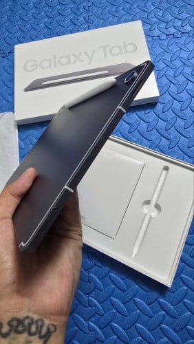 📲📲📲 : Samsung S10 FE  wifiRam:8G Rom: 128G Color : Gray 99%Price: