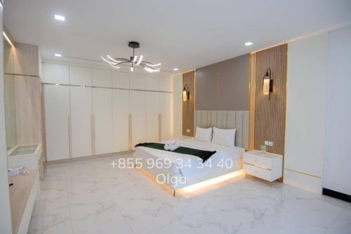 🔑  Siem Reap, Spacious Apartment for Rent with Swimming Pool (#02202)