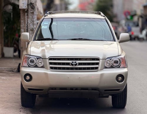 🔥Highlander 02V6ប៉ុង1 កៅអុីចុចក្នុងលឿង ផ្លាកលេខ2AN ឡានមូលអត់បុកប៉ះច្រេះ
