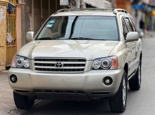 🔥Highlander 02V6ប៉ុង1 កៅអុីចុចក្នុងលឿង ផ្លាកលេខ2AN ឡានមូលអត់បុកប៉ះច្រេះ