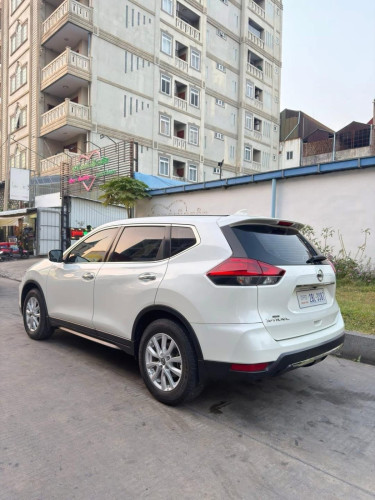🚘 ថ្មីហួសការស្មានថ្មី X-TRAIL 2021ម្ចាស់ដេីម ថ្នាំសុីនមួយជុំ