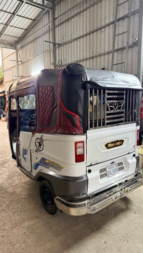 🛺កង់បីលក់ Maxima 020 តម្លៃ2200$ចរចា