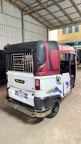 🛺កង់បីលក់ Maxima 020 តម្លៃ2200$ចរចា