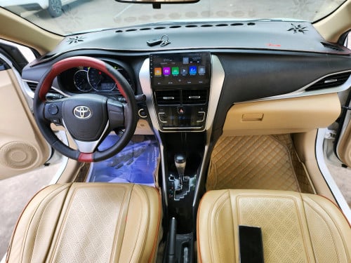 លក់​ VIOS ឆ្នាំ018  ម្ចាស់ទី១ មានរំលោះសុទ្ធរឺវ៉ៃដូរបានគ្រប់សារីគ្រប់ខេត្ត