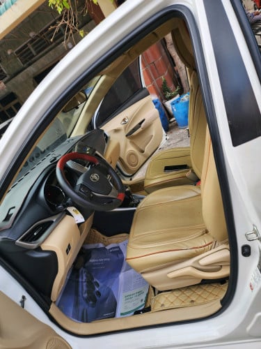 លក់​ VIOS ឆ្នាំ018  ម្ចាស់ទី១ មានរំលោះសុទ្ធរឺវ៉ៃដូរបានគ្រប់សារីគ្រប់ខេត្ត