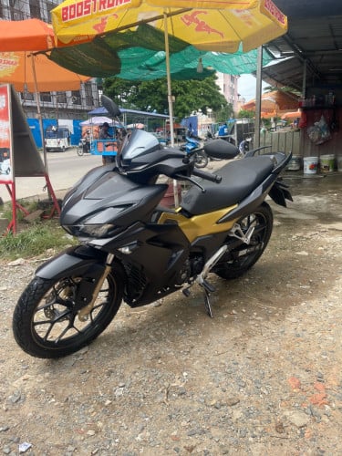 លក់ធូរៗ Winner 2022 ABS Smart key  ជិះបាន20000Km  ម៉ាស៊ីនរត់អេម 1590$ចរចា 098240033