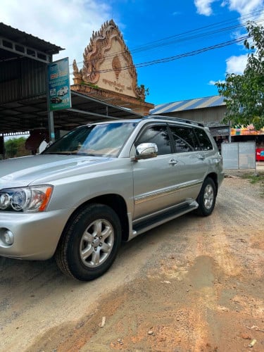 01 ម៉ាស៊ីន6 ប៉ុង1 លំដាប់មេឡានកាត់ពីម្ចាស់ដើម