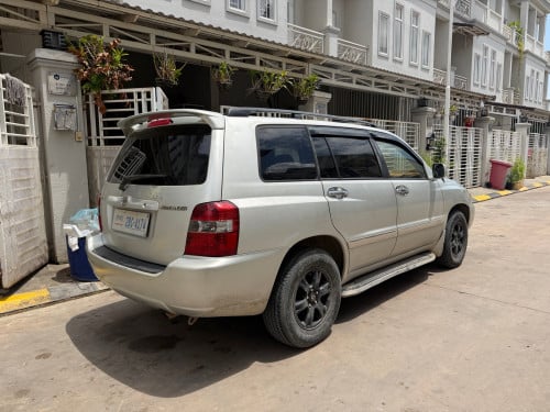 05 v4 p1 កៅអីបីជួរ លក់ប្រញាប់លុយ