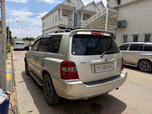 05 v4 p1 កៅអីបីជួរ លក់ប្រញាប់លុយ