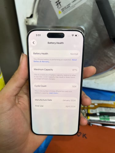 15 Pro sim2 ស្អាត់ៗ99%