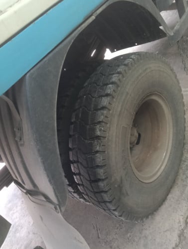 2.5T ឆ្នាំ02ឡានស្អាត11000$ (Telegram 070580007)