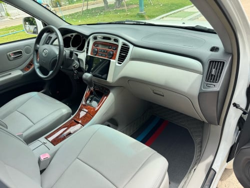 2006 - limited + hybrid  full . កៅអី​.3ជួរ  ម្ចាស់ដើមផ្ទាល់