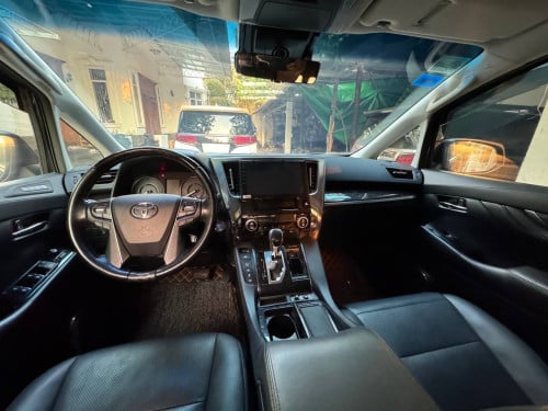 2020 Full Excutive lounge Hybrid