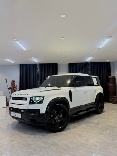 2020 Land Rover defender D240