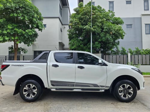 2021 មហាថ្មីខ្លាំង Mazada Thunder Full option ម៉ាស្ីនធំ