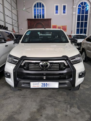 2022 Toyota Hilux Rally ទឹកថ្នាំស្រុិន១ជុំ ឃ្លុបសូម៉ូ