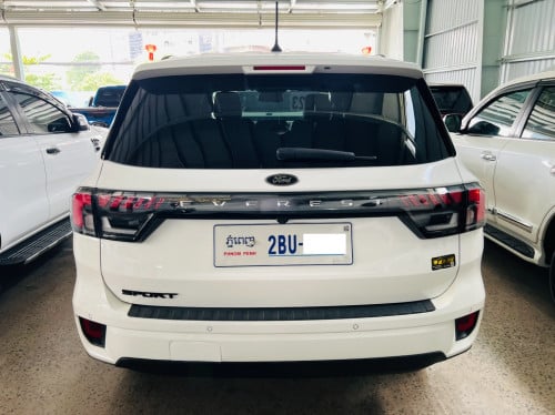 2023 Ford Everest sport