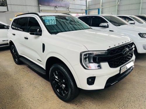 2023 Ford Everest sport