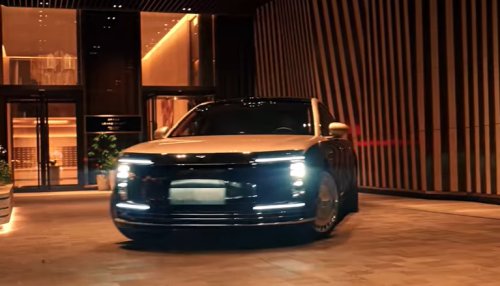 2025 l S800 l VIP Seats l EREV l 1300 km