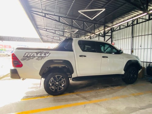 2026 Toyota Hilux Revo Rally Full option