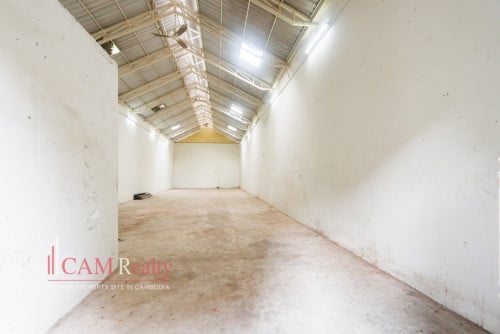 216 sqm Warehouse For Rent in Tuol Tumpung