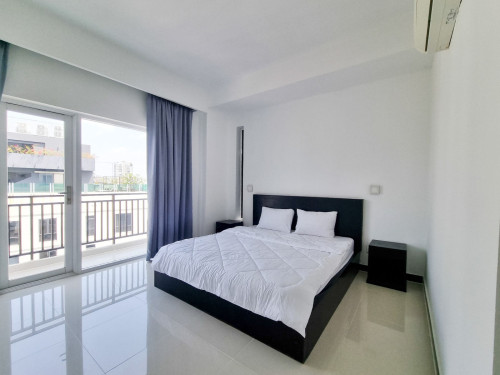 2Bedroom Swimming Pool Furnished Serviced Apartment with Gym For Rent near AEON mall