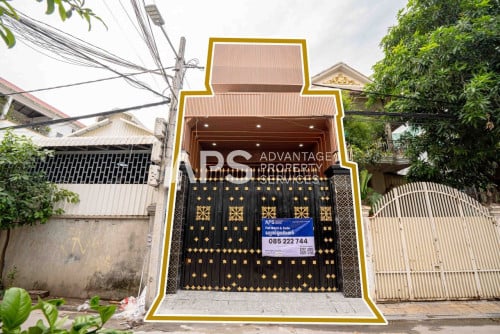 3 Bedroom Townhouse For Sale | Beong Tompun | Phnom Penh