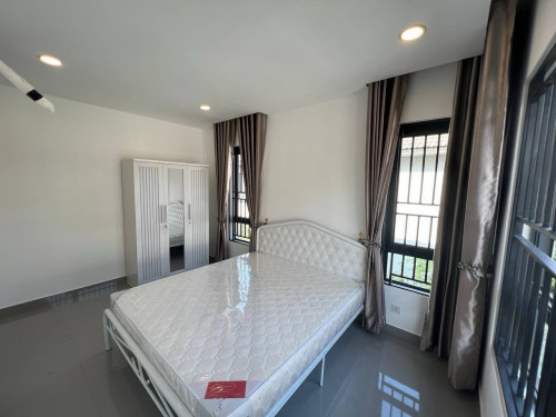 5 Bedroom Villa for Rent in Borey Chipmong 598