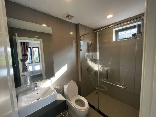 5 Bedroom Villa for Rent in Borey Chipmong 598