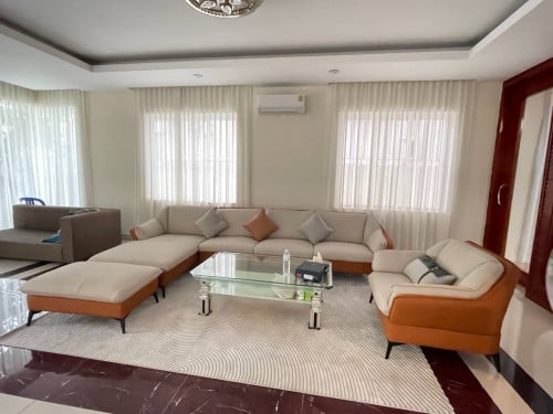 6 Bedroom Villa for Rent in Borey Pipup Thmey