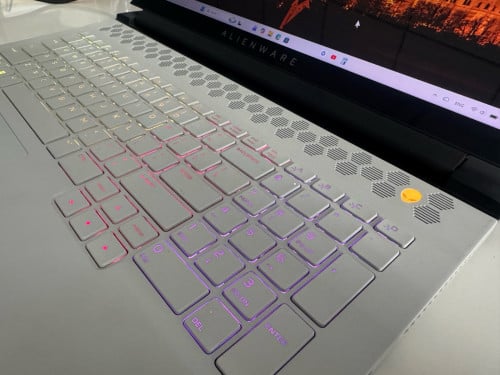 Alienware M17 R3 Good condition
