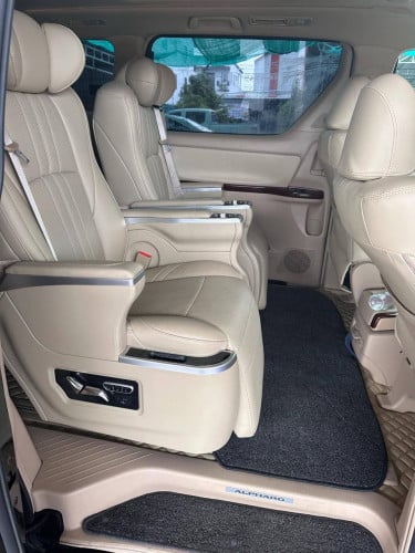 ALPHARD 2010 For Rent /出租