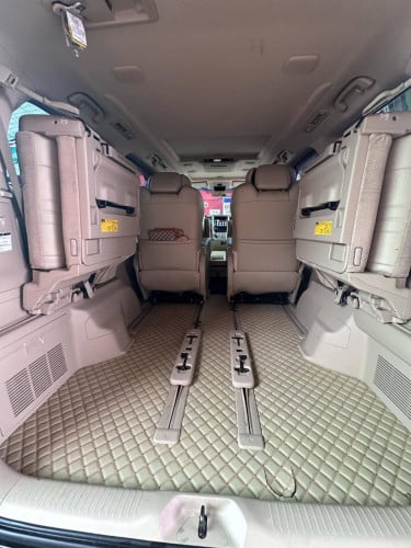 ALPHARD 2010 For Rent /出租