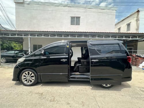 ALPHARD 2011 For Rent /出租