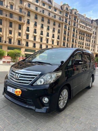 ALPHARD 2013 For Rent /出租