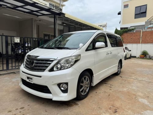 Alphard 2013 plate number 2CC-xxxx