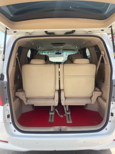 Alphard 2014