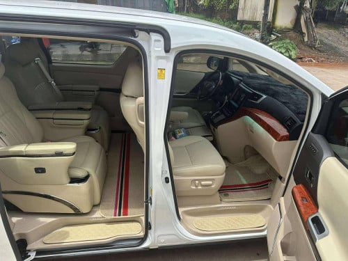 ALPHARD 2014 For Rent /出租