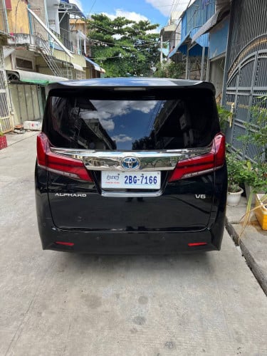 ALPHARD 2015 For Rent /出租