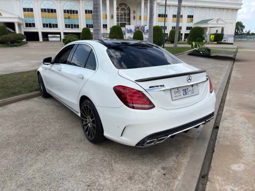 AMG C63 015