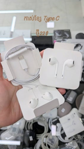 apple Type C Earbuds