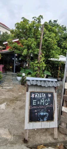 Barista និងជំនួយការផ្ទះបាយ