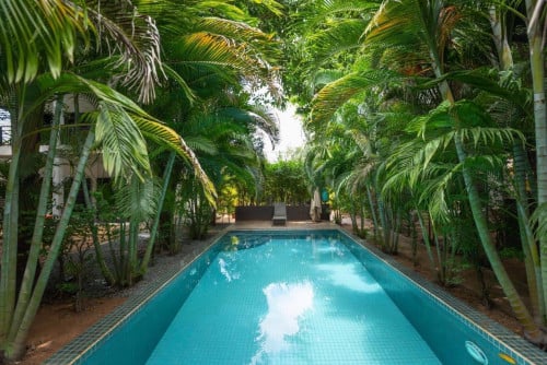 Beautiful Two Bedroom Villa Sharing Swimming Pool for Rent-Slorkram