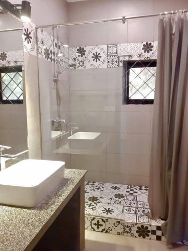 Beautiful Two Bedroom Villa Sharing Swimming Pool for Rent-Slorkram
