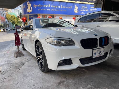 BMW 5 Series 2012 For Rent /出租