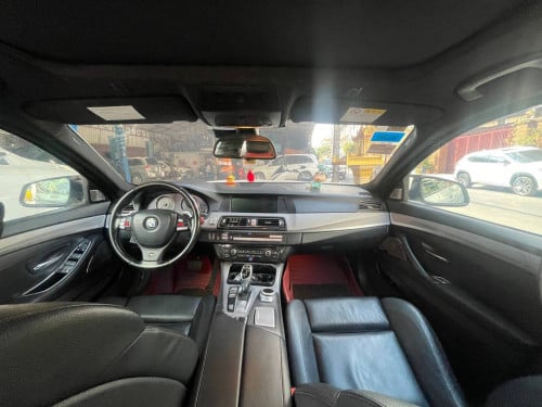 BMW 5 Series 2012 For Rent /出租