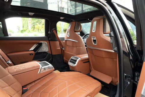 BMW 740i 2023 Plate number