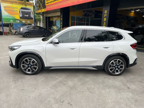 BMW IX1 xDrive30L 2024 EV