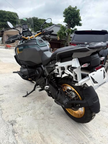 BMW R1300GSA 2025 option 719